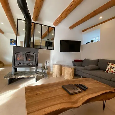 Le Tilleul Oda ve Kahvaltı Avajan