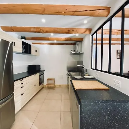 Le Tilleul Bed & Breakfast Avajan