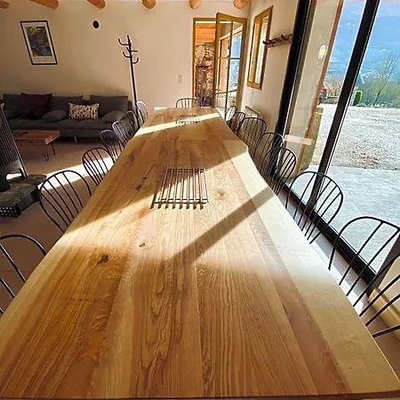 Le Tilleul Bed & Breakfast Avajan